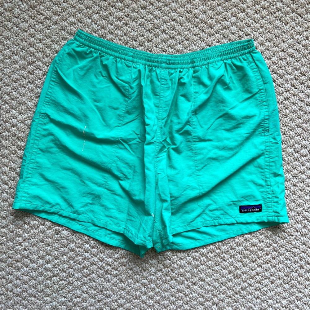 Patagonia Men's L • Mint Green Baggies Nylon Shorts Lined Swim Shorts